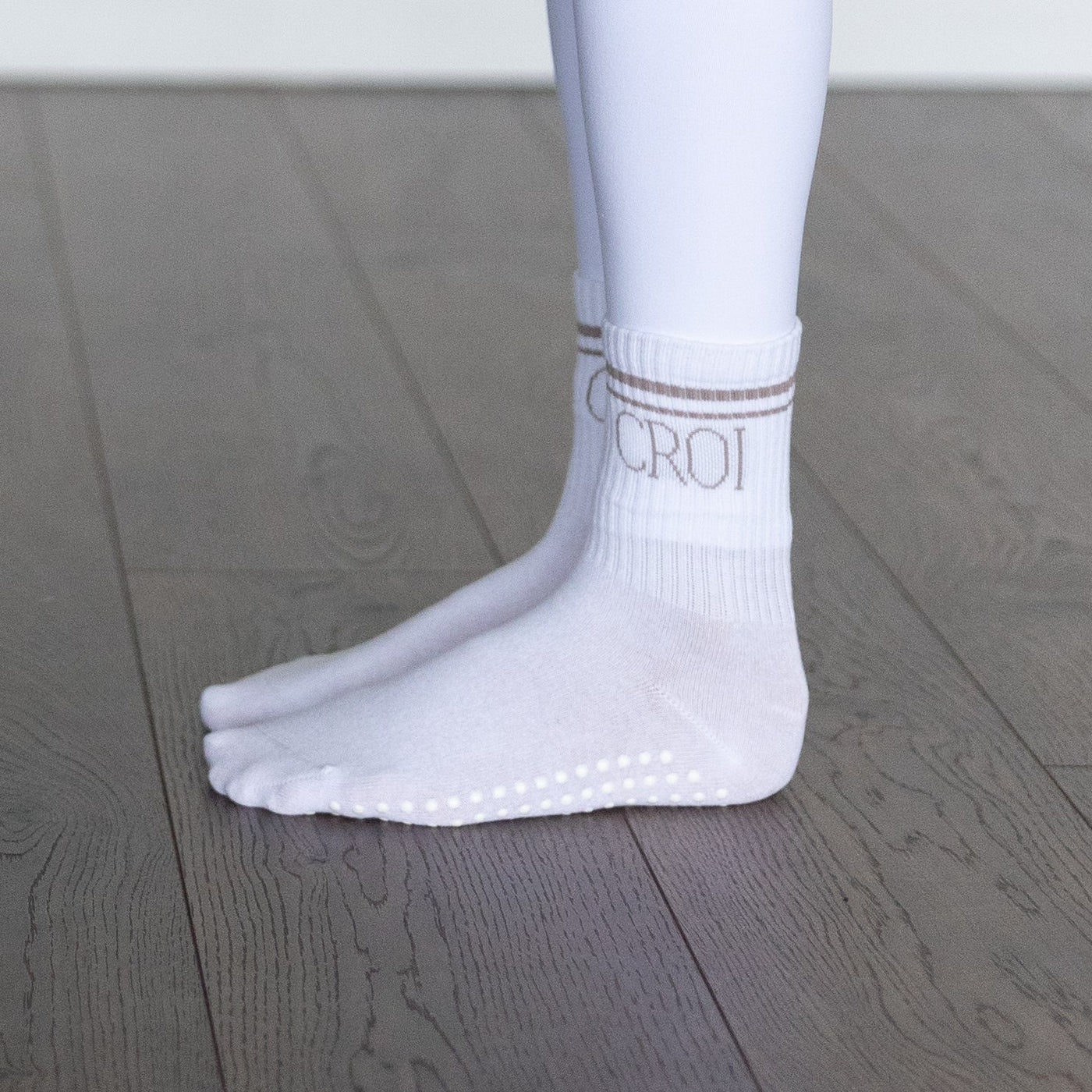 CROI Half Crew Grip Socks